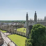 Luxury Apartment With King-Size Bed In Central Cambridge - Walk To Station And City Centre